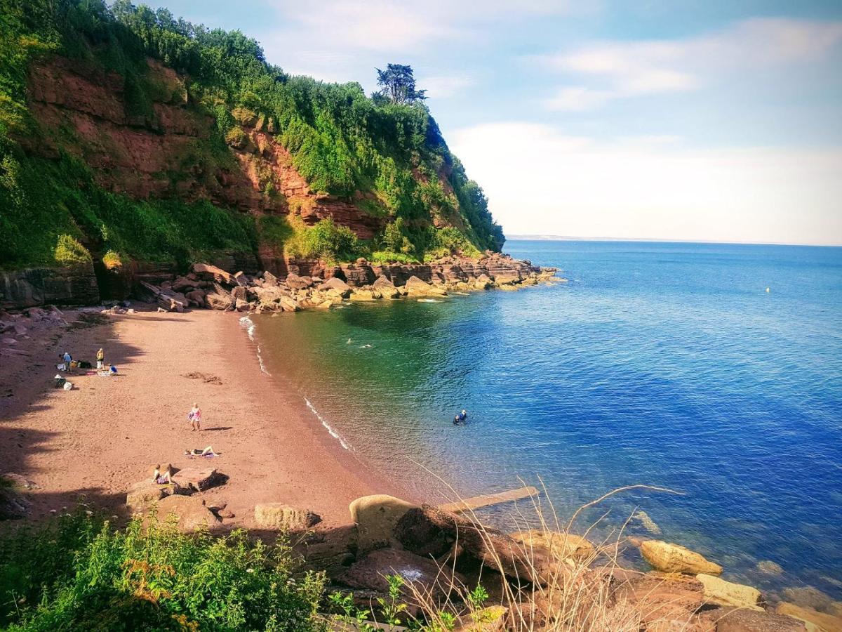 Halekulani Devon Homestay Торки Экстерьер фото