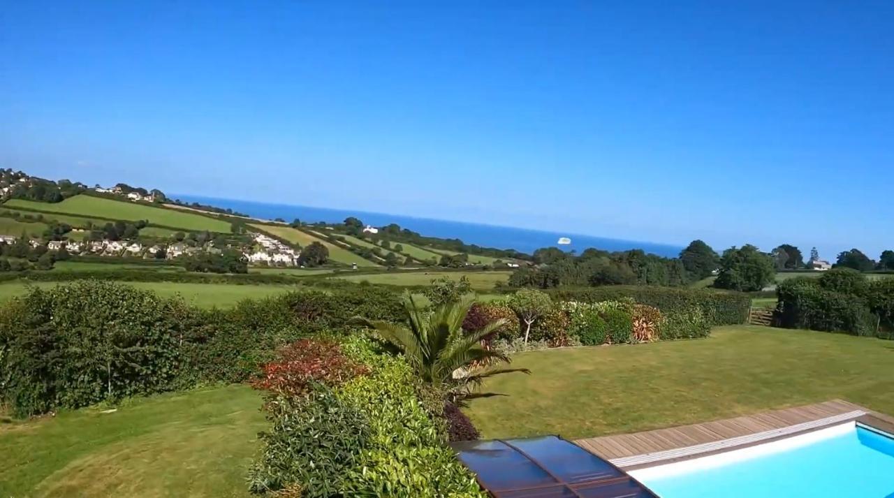 Halekulani Devon Homestay Торки Экстерьер фото