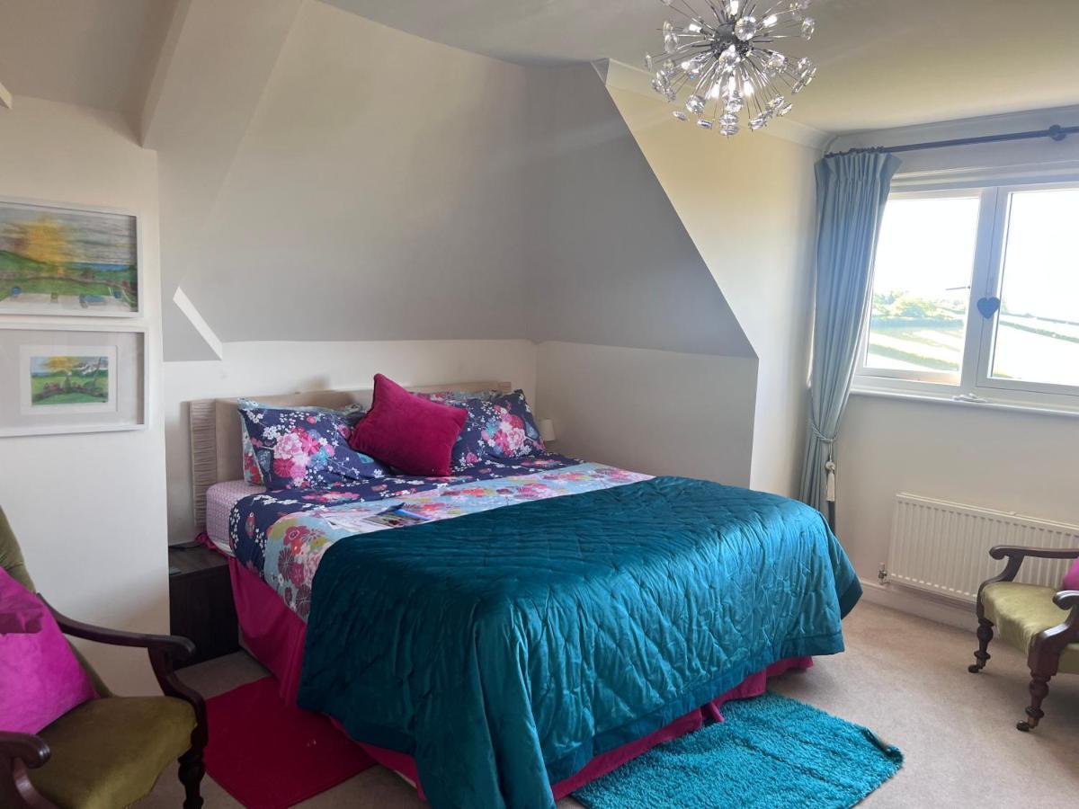 Halekulani Devon Homestay Торки Экстерьер фото